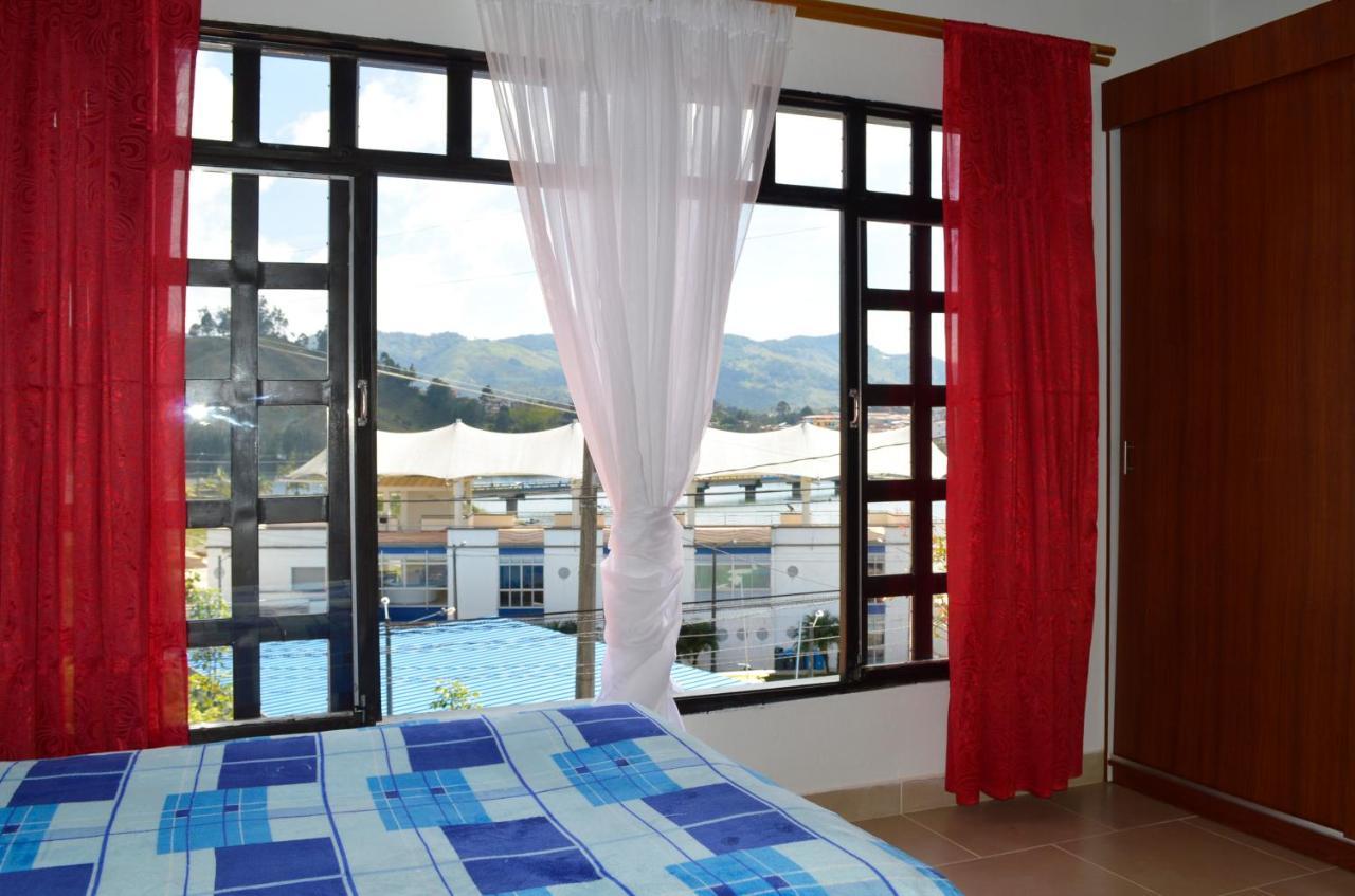 Hotel Balcones De La Casona à Guatapé Extérieur photo